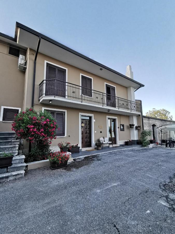 B&B Relais Aeclanum Mirabella Eclano Exteriör bild